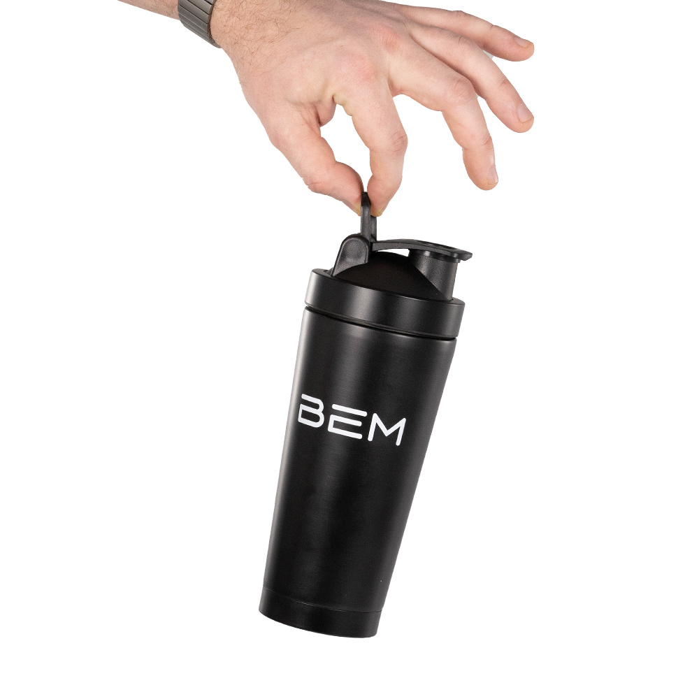 BEM Edelstahl Protein Shaker mit Schüttelkugel und One-Touch-Kippverschluss, 750 ml